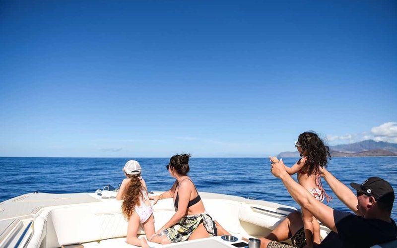 VENTURE Ko Olina Whale Watch photo 7